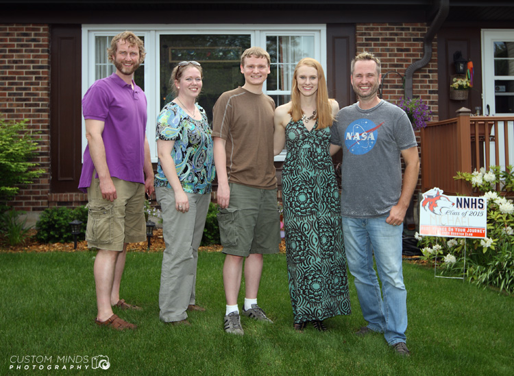 cousins celebrating a graduation