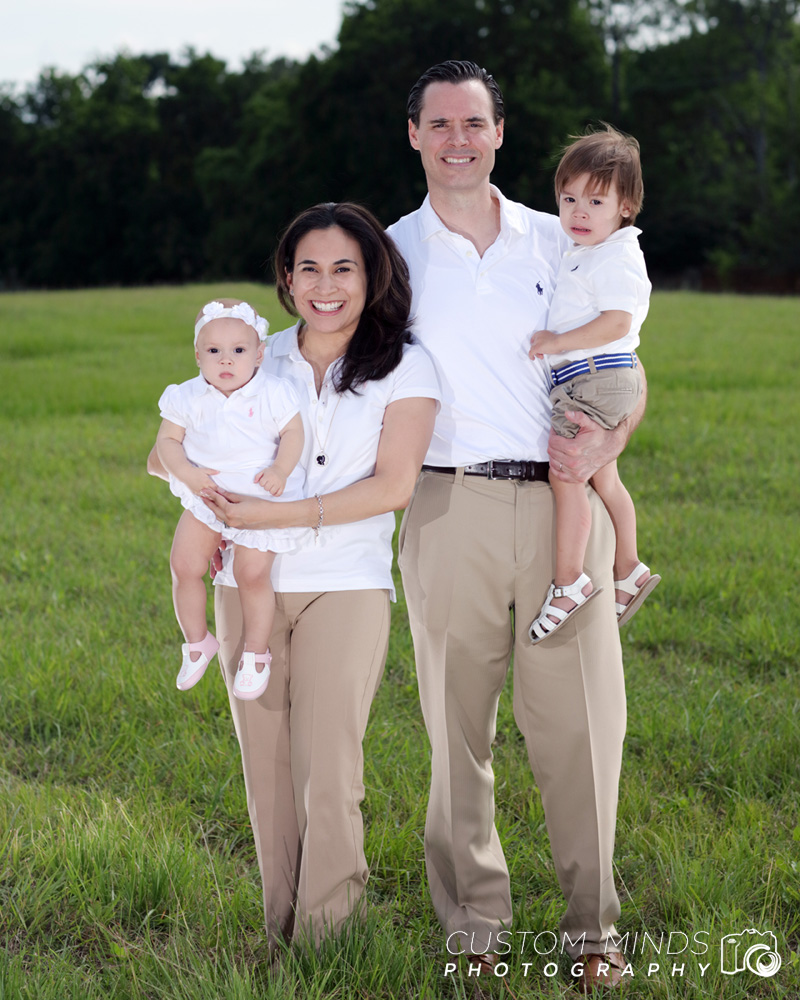 Family Photographer based in Houston and Katy Texas.
