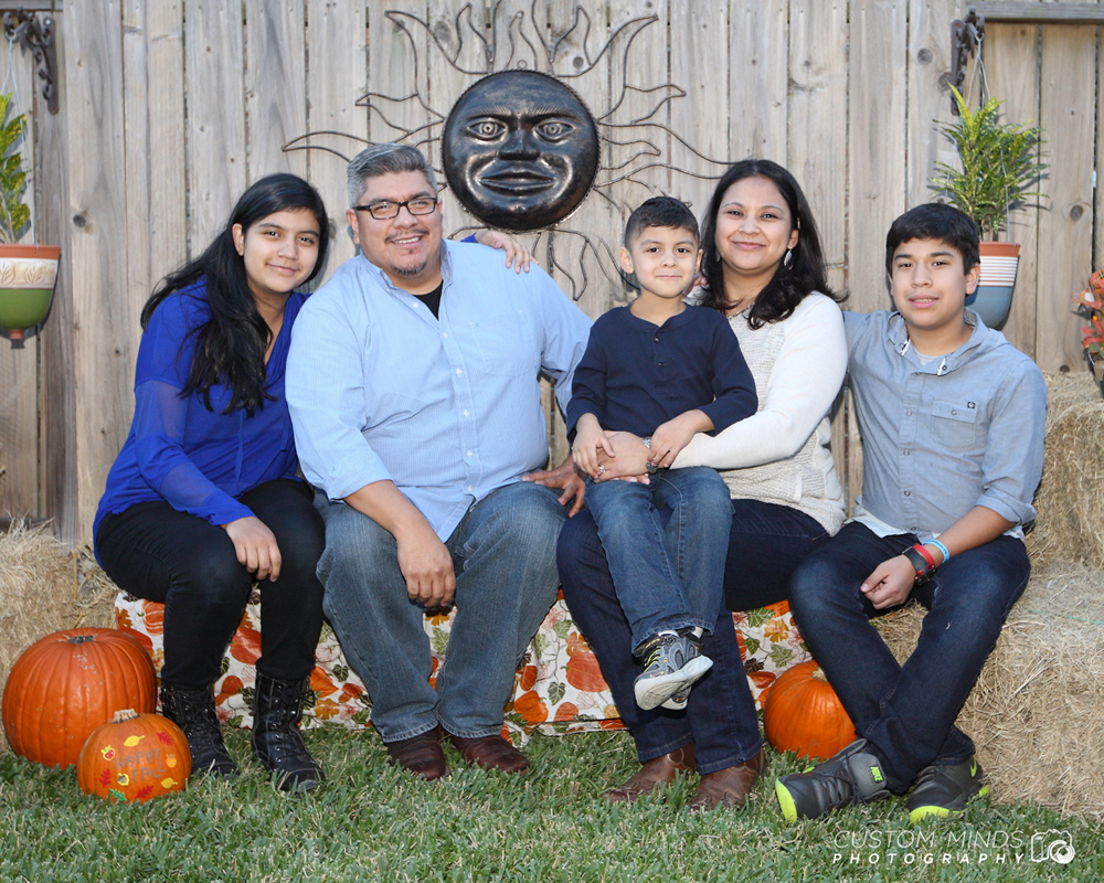 Family Photographer based in Houston and Katy Texas.
