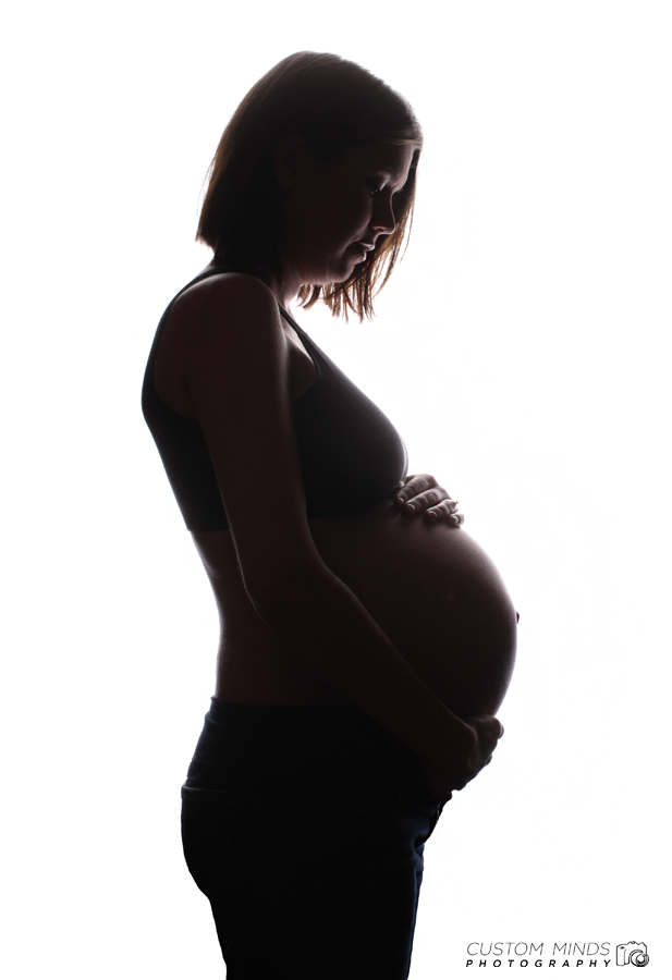 silhouette maternity photo