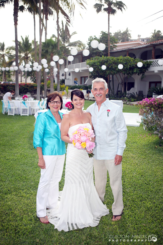 Bride and family in Cabo San Lucas Mexico