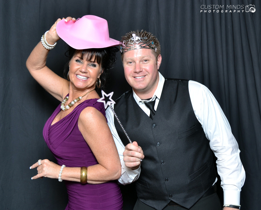 Pearland wedding photo booth with the Bride and Groom